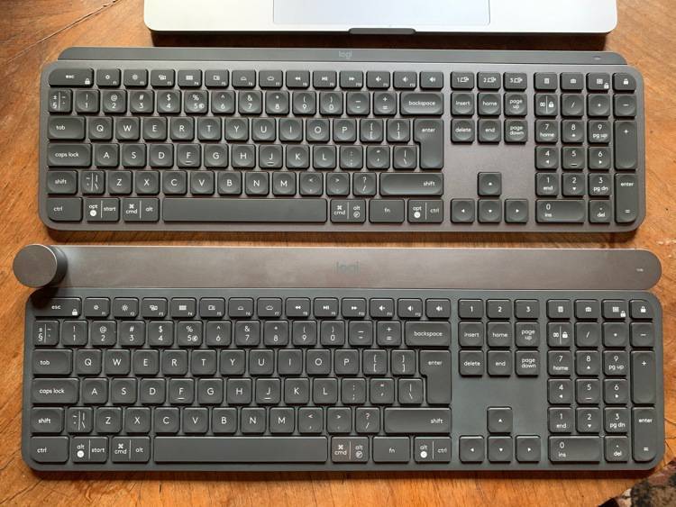 logitech-mx-keys-vs-apple-magic-keyboard